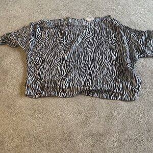 Michael Kors zebra print cut out shoulders size 3x